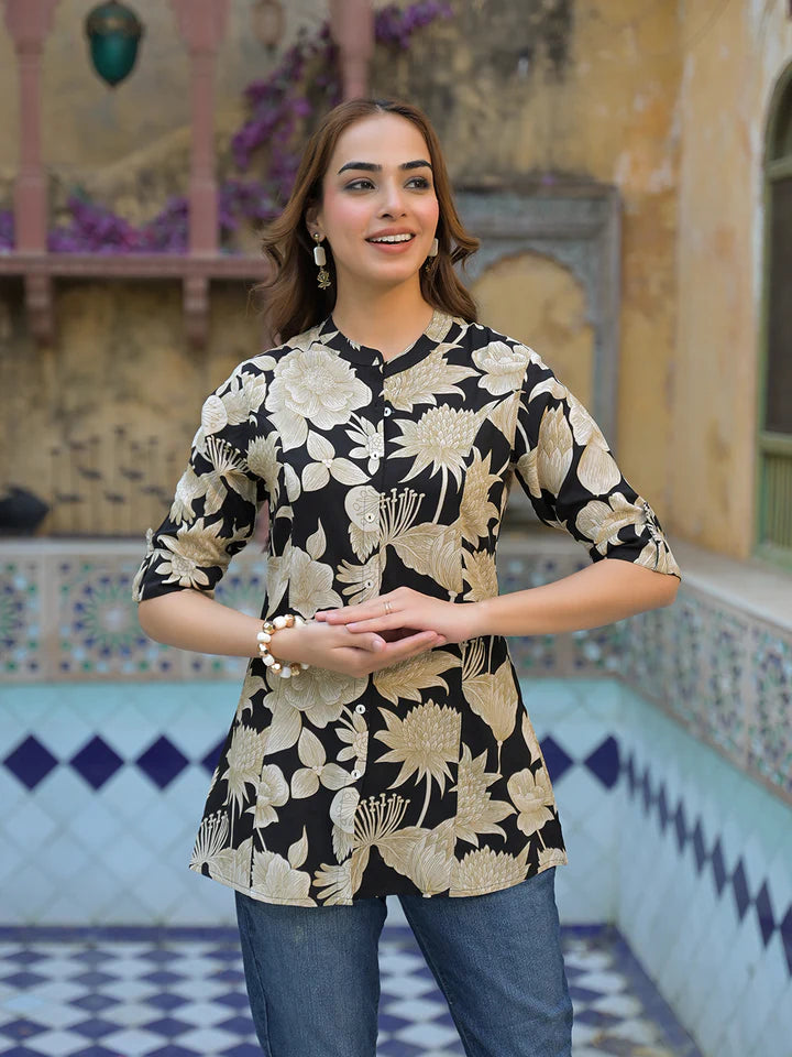 Effortlessly Elegant – Cutyful Black Floral A-Line Rayon Top