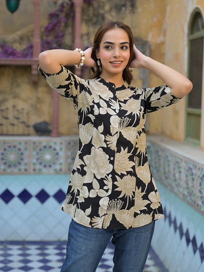 Effortlessly Elegant – Cutyful Black Floral A-Line Rayon Top